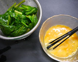 簡単！ほうれん草のかきたま汁　鶏がら味作り方2写真