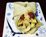 アボカドとマグロのワサビ醤油湯葉包み作り方4写真