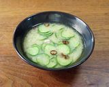 胡瓜とツナのみそ汁作り方4写真