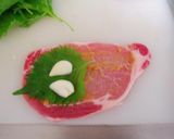 豚肉のニンニク・シソはさみ揚げ作り方2写真