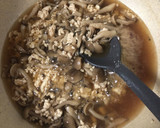 玉ねぎの鶏ひき肉としめじの餡かけ作り方4写真