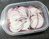 シャキシャキ食感が最高♡赤玉ねぎのマリネ作り方4写真