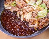 豚バラキャベツの甘辛味噌炒め☆作り方4写真