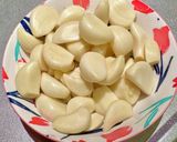 ペペロンチーノ風味の丸ごとにんにく作り方1写真