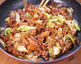 豚バラキャベツの甘辛味噌炒め☆作り方5写真