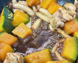 カボチャと鶏肉の黒糖甘酢炒め作り方7写真