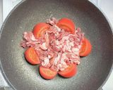 豚コマとトマトとキャベツのフライパン蒸し作り方3写真