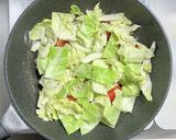 豚コマとトマトとキャベツのフライパン蒸し作り方4写真