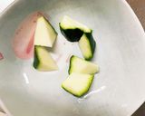 レンジ食べきり量ズッキーニ中華風ナムル風作り方1写真