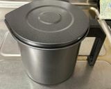 オイルポットの''じゃ、ない