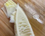 筍の甘皮の梅肉和え作り方1写真