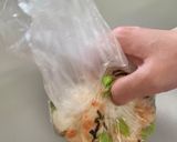 触らずおにぎらず(鮭・塩昆布・枝豆)作り方5写真