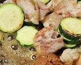 炙り鶏ズッキーニ☆弁当☆鶏もも旨みそダレ作り方2写真