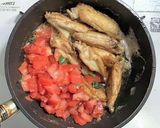 鶏手羽中のバターソテーをトマトソースで作り方6写真