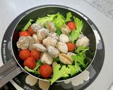 トマトとセロリでさっぱり♪アサリの酒蒸し作り方3写真