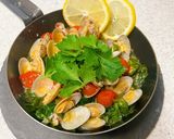 トマトとセロリでさっぱり♪アサリの酒蒸し作り方6写真