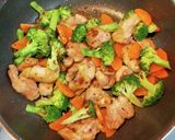 鶏とブロッコリーのハニーマスタード炒め作り方9写真