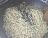 牡蠣とキャベツと塩昆布のペペロンチーノ作り方2写真