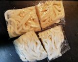 袋うどんで。南瓜入り♪具沢山のお味噌汁作り方2写真