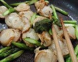 ホタテ稚貝バジルソース炒め作り方5写真