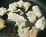 鶏もも肉のカレーペーストササッと炒め作り方1写真