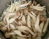 絶品！コクうま！えのきたっぷり中華スープ作り方1写真