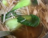 絶品！コクうま！えのきたっぷり中華スープ作り方2写真