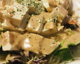 市販サラダ活用●サイコロ豆腐のサラダ作り方1写真