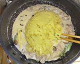 鶏肉アスパラしめじのクリームパスタ作り方9写真