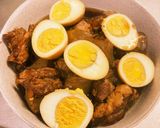 豚バラ軟骨とこんにゃくと玉子の煮物作り方7写真