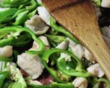 鶏胸肉とピーマンのオイスターソース炒め作り方4写真