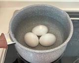 水からで安心 ウチのゆで卵作り方1写真