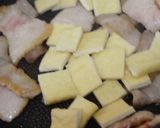豚ばらと揚げのにんにくみそ炒め作り方3写真