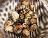 簡単！ばぁちゃんの味付けアサリの酒蒸し作り方1写真