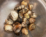簡単！ばぁちゃんの味付けアサリの酒蒸し作り方1写真