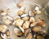 簡単！ばぁちゃんの味付けアサリの酒蒸し作り方2写真
