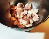 鶏ナンコツのブラックペッパー炒め作り方1写真