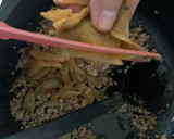 【油かけ炒め１】挽肉と搾菜中華風炒め♡作り方13写真