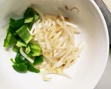 お一人様野菜たっぷりレモンオイ照味炒飯作り方2写真