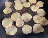 冷めてもパリッと！自家製ポテトチップス作り方3写真
