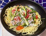 簡単にトマトとオクラ、シラスの冷製パスタ作り方4写真