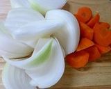 大きめ野菜とウインナーの“食べる”スープ作り方3写真