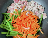 三度豆とにんじんと豚肉の炒め物作り方8写真