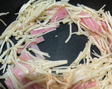 えのきとハムのカレー炒め☆鮭ハラスお弁当作り方2写真