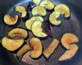 オリーブオイル炒め茄子のお味噌汁＋胡麻油作り方2写真
