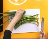 甘さ際立つ!ねぎたっぷりピザ【食遺産】作り方1写真