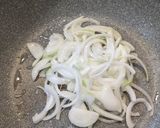牛バラ肉とじゃがいもの炒め物作り方4写真