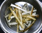 SDGs！ごぼうの皮と舞茸のお味噌汁作り方1写真