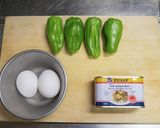 ランチョンミートと卵とピーマンの炒めもの作り方1写真