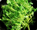 残った麻婆リメイク!豆苗無限!作り方3写真